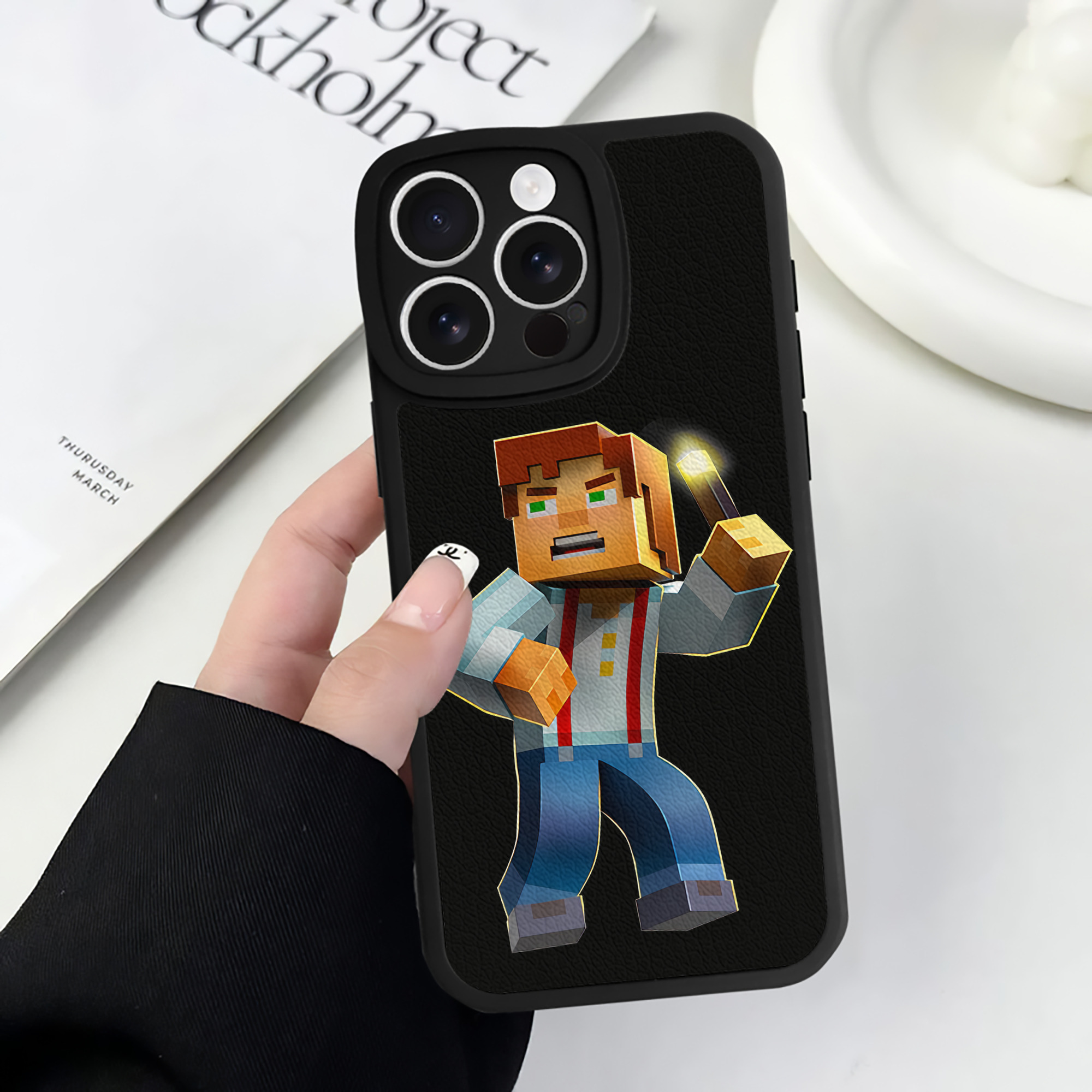 （画像用） マインクラフト ブロックの世界 Minecraft MC Block world 【iPhone 16シリーズ対応】シリコンスマホケース（レザー調） 材質：シリコン